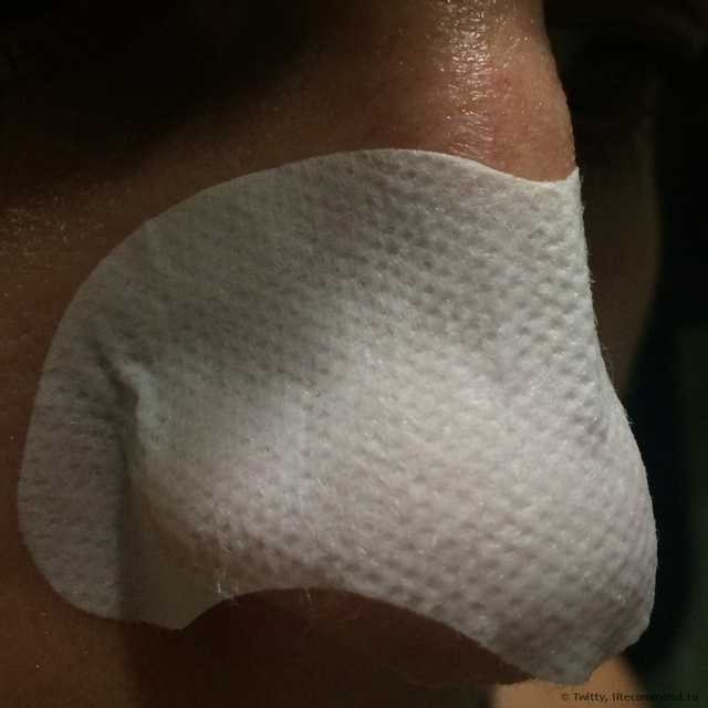 Полоски для носа тони моли отзывы клубника. ochishayushie poloski dlya nosa tony moly egg pore nose pack 29. Полоски для носа тони моли отзывы клубника фото. Полоски для носа тони моли отзывы клубника-ochishayushie poloski dlya nosa tony moly egg pore nose pack 29. картинка Полоски для носа тони моли отзывы клубника. картинка ochishayushie poloski dlya nosa tony moly egg pore nose pack 29. Рискнула использовать пластырь Tony Moly, потому что бездумно повелась на хорошие отзывы и поверила в чудо-действие корейской косметики. Оказалось, зря.
