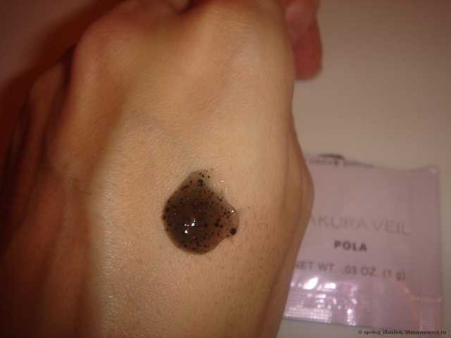 Скраб для лица POLA Sakura Veil T-zone Purifying Scrub - фото