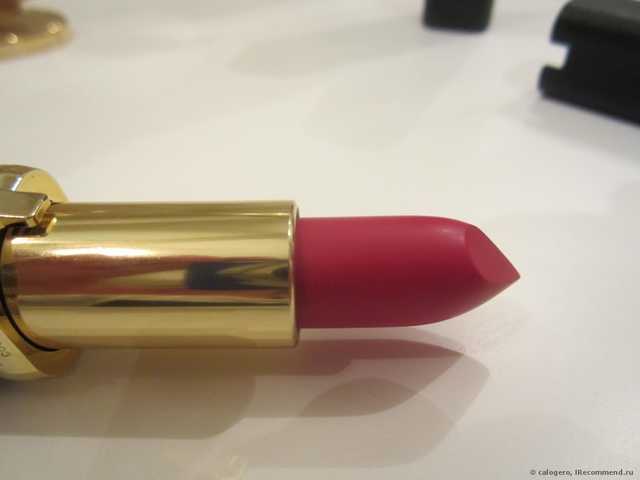 Губная помада L'Oreal Color Riche Collection EXCLUSIVE PURE REDS - фото