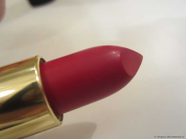 Губная помада L'Oreal Color Riche Collection EXCLUSIVE PURE REDS - фото