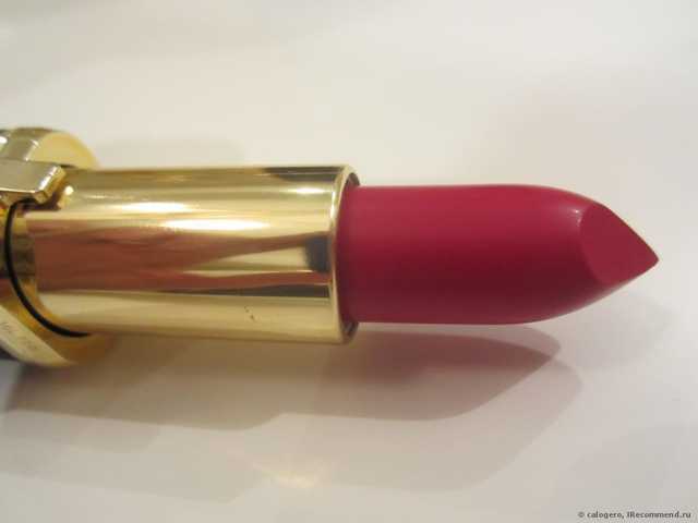 Губная помада L'Oreal Color Riche Collection EXCLUSIVE PURE REDS - фото