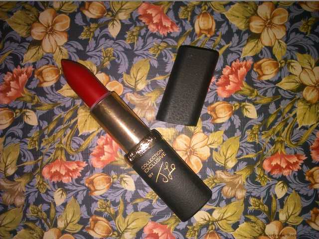 Губная помада L'Oreal Color Riche Collection EXCLUSIVE PURE REDS - фото