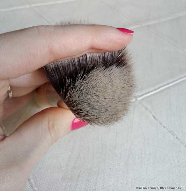 Кисть для пудры Buyincoins Environmental Flat Top Buffer Makeup Bamboo Cosmetic Foundation Powder Brush - фото