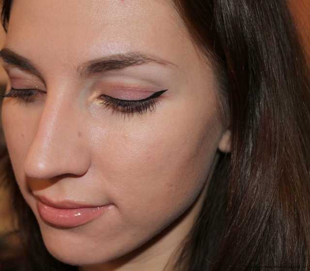 Тени для век Shiseido Luminizing satin eye color trio - фото