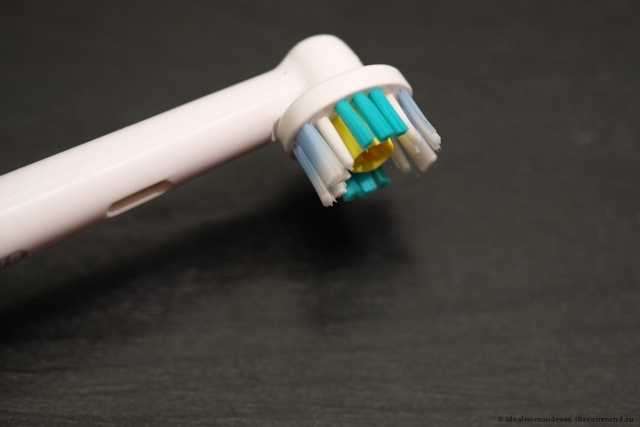 Зубная щетка Braun  Oral-B Vitality Precision Clean - фото
