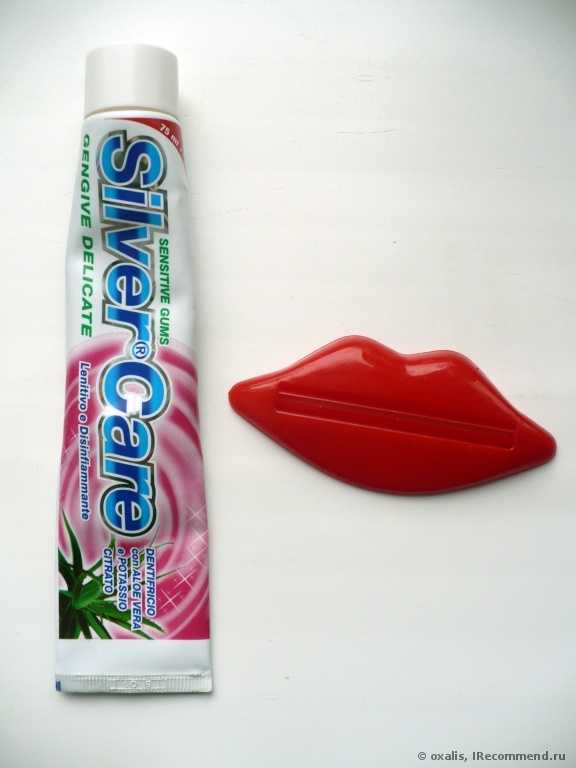 Пресс для тюбика зубной пасты Tinydeal 2 x Sexy Lip Design Versatile Tube Squeezer Toothpaste Dispenser - фото