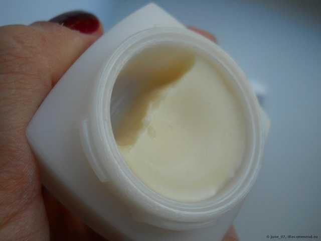 Бальзам для губ Chanel Pecision Hydramax + Active Nutrition Lip Care - фото