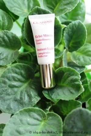 ¦¦¦Как быстро улучшить цвет лица??? База под макияж Clarins освежит ваше личико. Но минус все-таки нашелся. Использую ее в качестве хайлайтера. (+ фото)¦¦¦