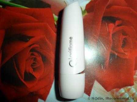 Бальзам для губ Oriflame Beauty увлажняющий "Формула природы" - фото