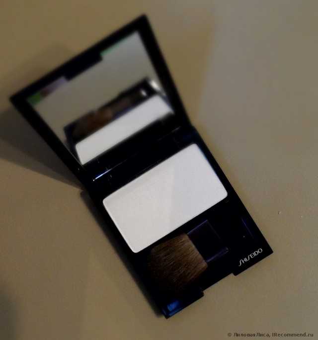 Румяна Shiseido Luminizing Satin Face Color (с шелковистой текстурой и эффектом сияния) - фото