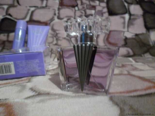 Avon Парфюмерная вода VIVA by FERGIE - фото