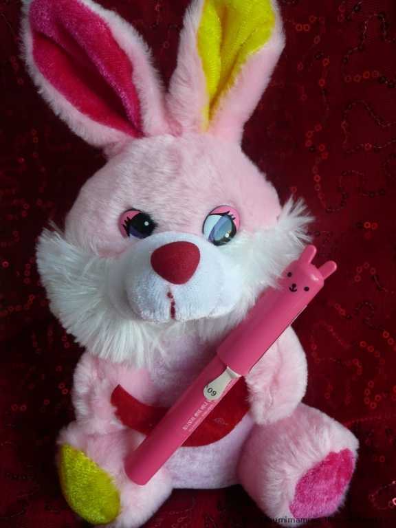 Блеск для губ Tony Moly Petite Bunny Gloss Bar.