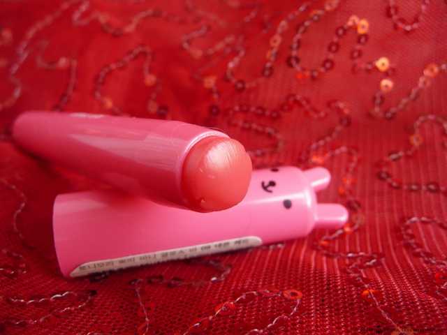 Блеск для губ Tony Moly Petite Bunny Gloss Bar.
