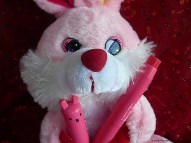Блеск для губ Tony Moly Petite Bunny Gloss Bar.