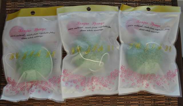 Спонж для лица Aliexpress   Natural Konjac Konnyaku Facial Puff Face Wash Cleansing Sponge Green - фото