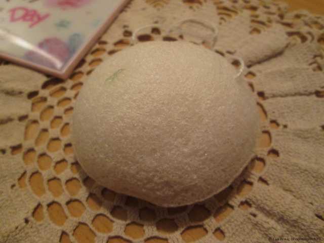 Спонж для лица Aliexpress   Natural Konjac Konnyaku Facial Puff Face Wash Cleansing Sponge Green - фото