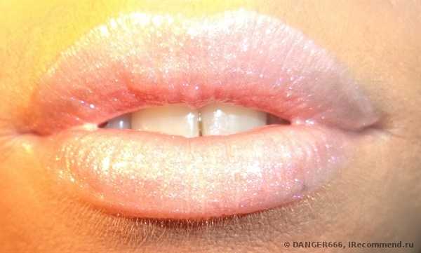 Блеск для губ Lux Visage Perfect Color - фото
