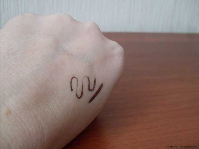 Подводка для глаз Faberlic Чарующий взор (Eyeliner Charming look) - фото