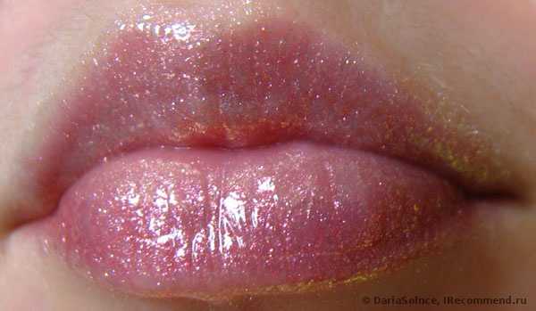Блеск для губ L'Oreal Glam Shine Brillance - фото