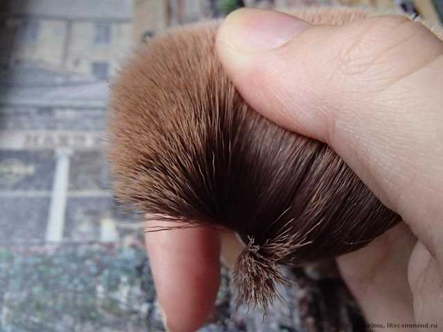 Кисть для пудры Everyday Minerals Flat Top Brush - фото