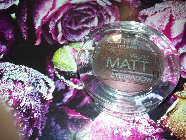 Тени для век Catrice Velvet Matt Eyeshadow - фото