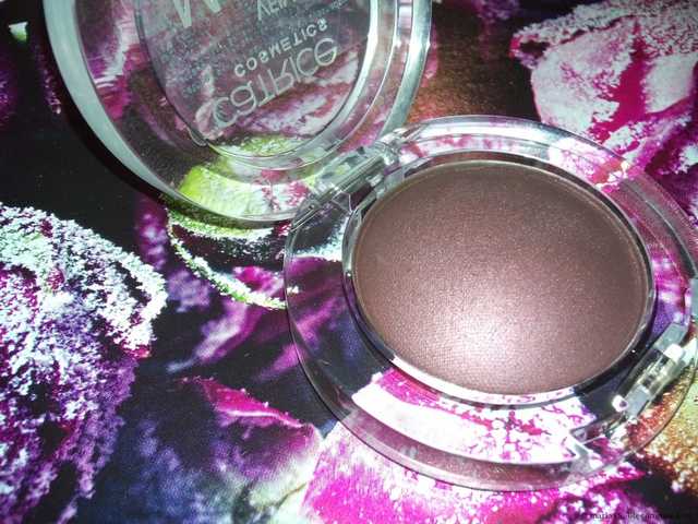 Тени для век Catrice Velvet Matt Eyeshadow - фото