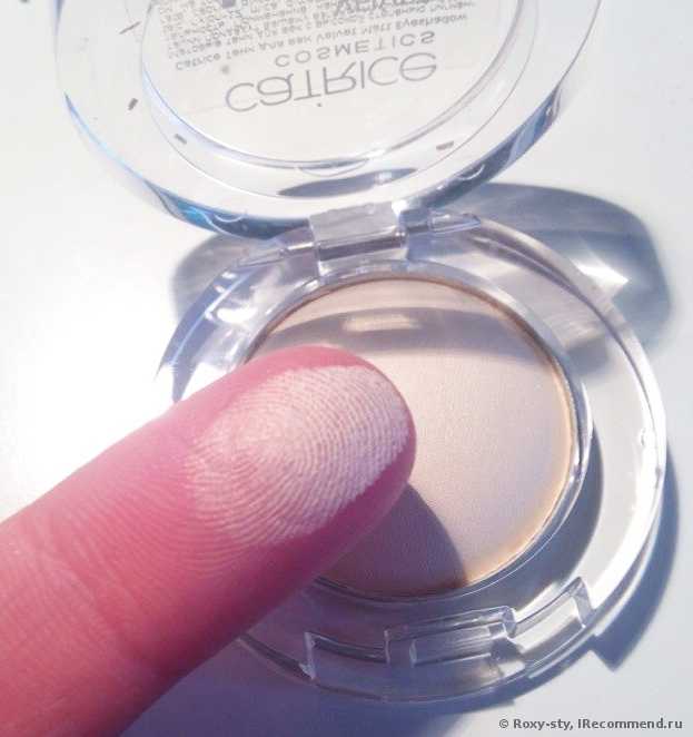 Тени для век Catrice Velvet Matt Eyeshadow - фото