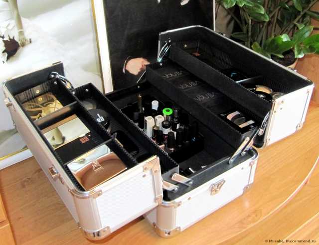 Металлический кейс для хранения средств макияжа Л'Этуаль TRAIN CASE XL - фото