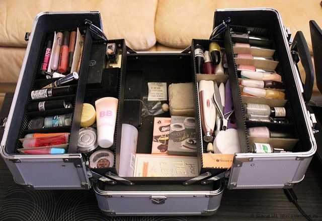 Металлический кейс для хранения средств макияжа Л'Этуаль TRAIN CASE XL - фото