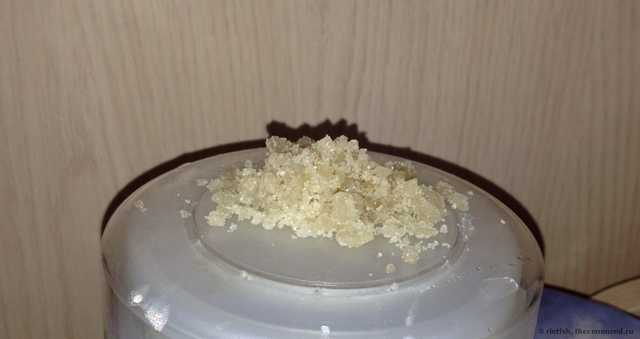 Обычная морская соль с капелькой масла