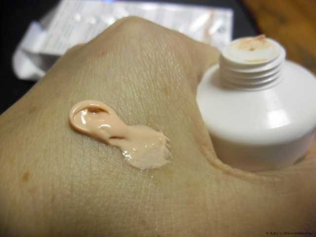 Крем увлажняющий L'Oreal Трио Актив Красота и Сияние Увлажняющий уход Здоровый цвет лица - фото