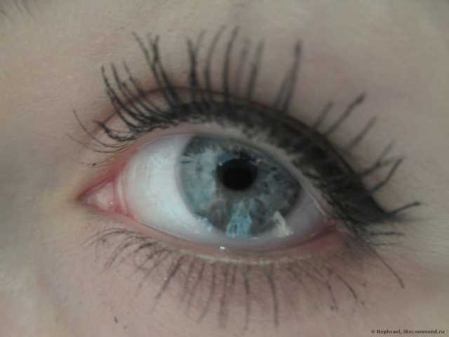 Тушь для ресниц MAYBELLINE  Volum 'Express Big Eyes Mascara - фото