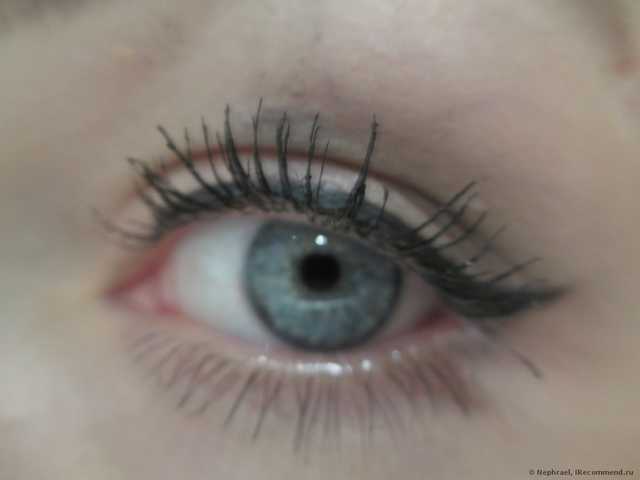 Тушь для ресниц MAYBELLINE  Volum 'Express Big Eyes Mascara - фото