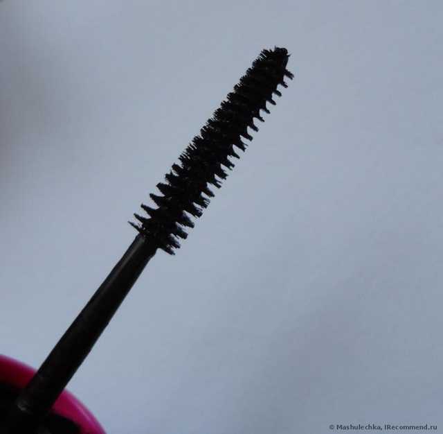 Тушь для ресниц MAYBELLINE  Volum 'Express Big Eyes Mascara - фото