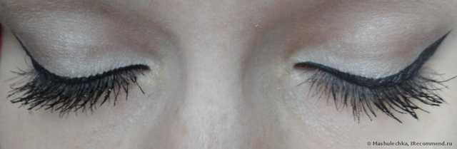 Тушь для ресниц MAYBELLINE  Volum 'Express Big Eyes Mascara - фото
