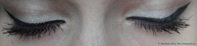 Тушь для ресниц MAYBELLINE  Volum 'Express Big Eyes Mascara - фото