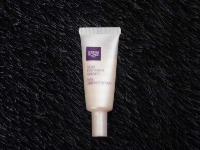 Укрепляющее средство для ногтей Dr.Pierre Ricaud SOIN FORTIFIANT ONGLES NAIL STRENGTHENER - фото