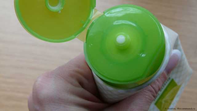 Пилинг для лица Mizon Refresh Time Green Tea Peeling Gel - фото