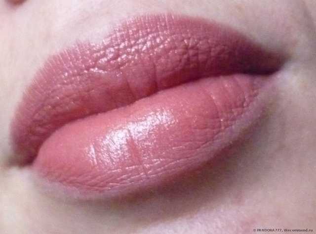 Губная помада Oriflame "Ослепительный атлас", помаду представляет Тина Канделаки - фото