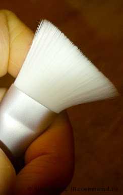 Кисть для нанесения маски Buyincoins Home DIY Facial Eye Mask Use Soft Brush Treatment Beauty Cosmetic Makeup Tool - фото
