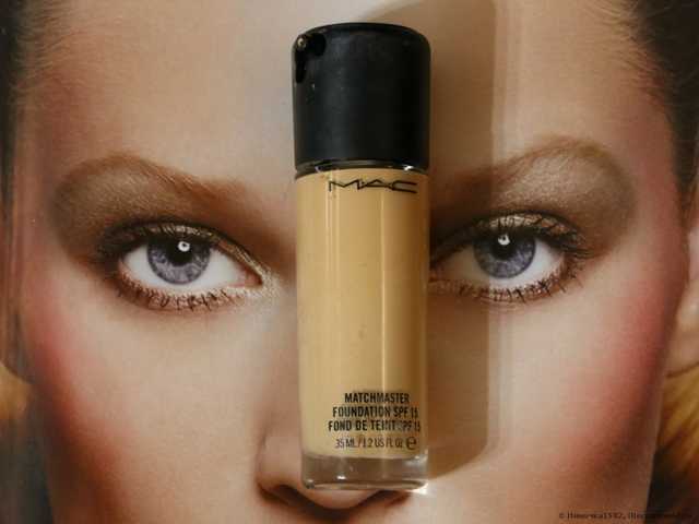 Тональная основа MAC Matchmaster foundation spf 15