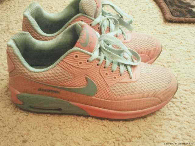 Кроссовки Nike Air Max 90 - фото