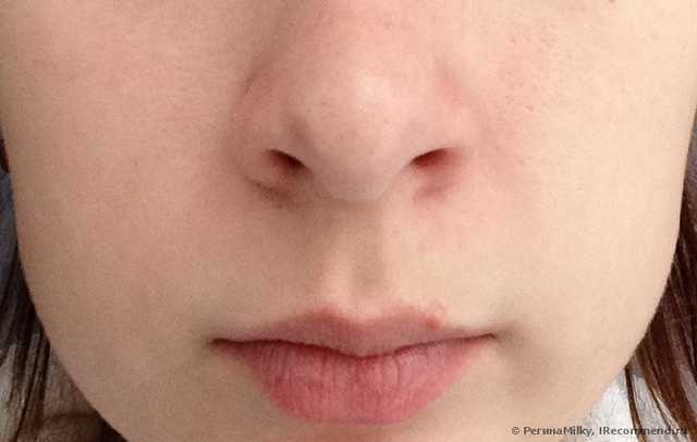 CC Cream Eveline комплексный успокаивающе-увлажняющий крем для сосудистой кожи 8 в 1 - фото