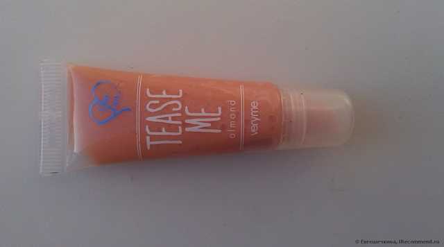 Блеск для губ Oriflame "Легкий Флирт" Very Me Gloss Lover - фото