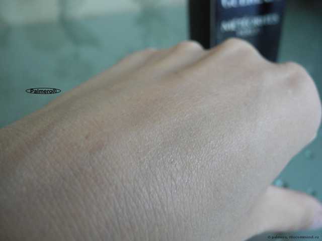 Основа под макияж Guerlain Meteorites Perles Light-Diffusing Perfecting Primer - фото