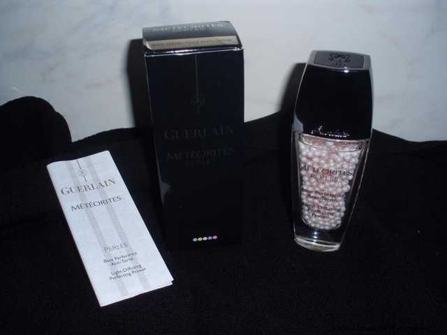 Основа под макияж Guerlain Meteorites Perles Light-Diffusing Perfecting Primer - фото