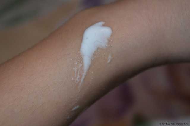 Молочко для тела NIVEA Питательное молочко для тела для очень сухой кожи С миндальным маслом - фото