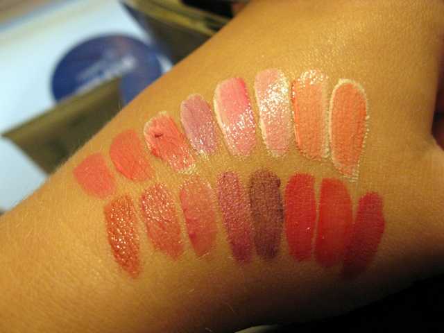 Палетка помад Aliexpress   Professional Cosmetic Makeup 66 Color Gorgeous Lipsticks Lip Gloss Palette 837 - фото
