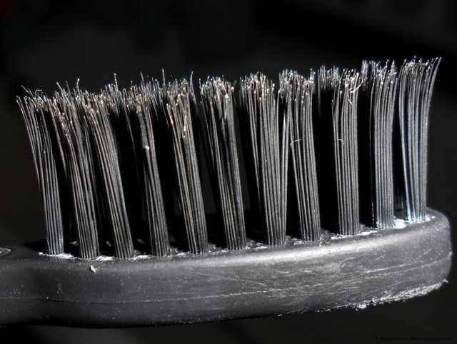 Зубная щетка Nano Dental care Charcoal - фото