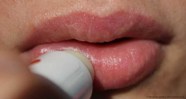 Бальзам для губ MICHEL LABORATORY "Фруктовый поцелуй - 3D интенсивное увлажнение" - фото